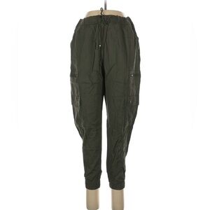 NWT Banana Republic Cargo Jogger. Size L Petite.